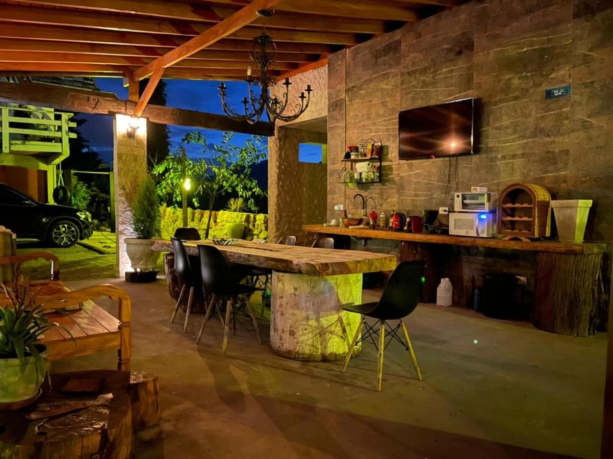 Hotel Campos House à Campos do Jordão Extérieur photo